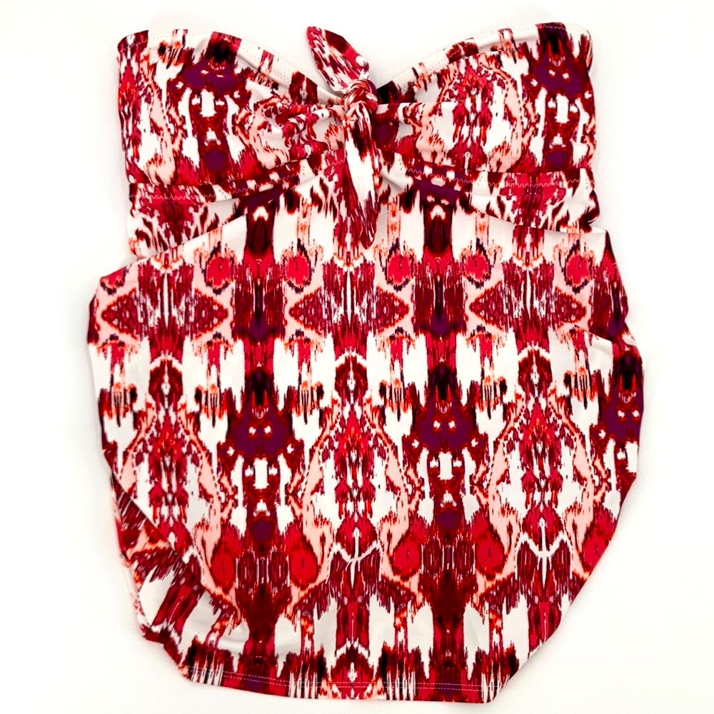 A Pea In the Pod Strapless Maternity Tankini Top